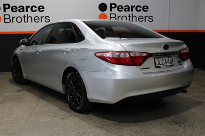 2015 Toyota Camry - Thumbnail