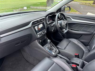 2022 MG ZS - Thumbnail