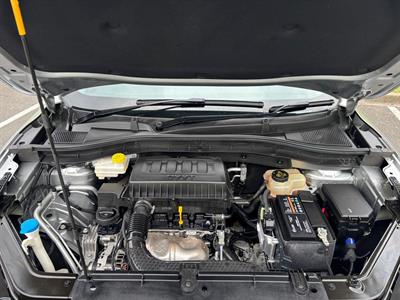 2022 MG ZS - Thumbnail