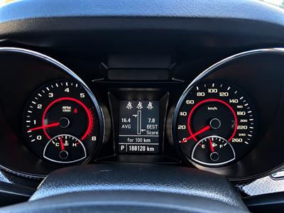 2015 Holden Commodore - Thumbnail