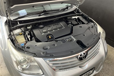 2012 Toyota AVENSIS - Thumbnail