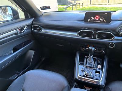 2019 Mazda CX-8 - Thumbnail