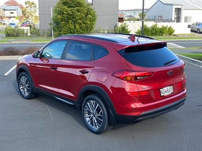 2021 Hyundai TUCSON - Thumbnail