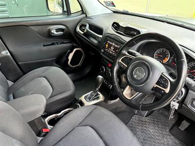 2018 Jeep Renegade - Thumbnail