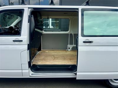 2017 Volkswagen T6 - Thumbnail
