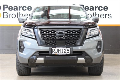 2021 Nissan Navara - Thumbnail