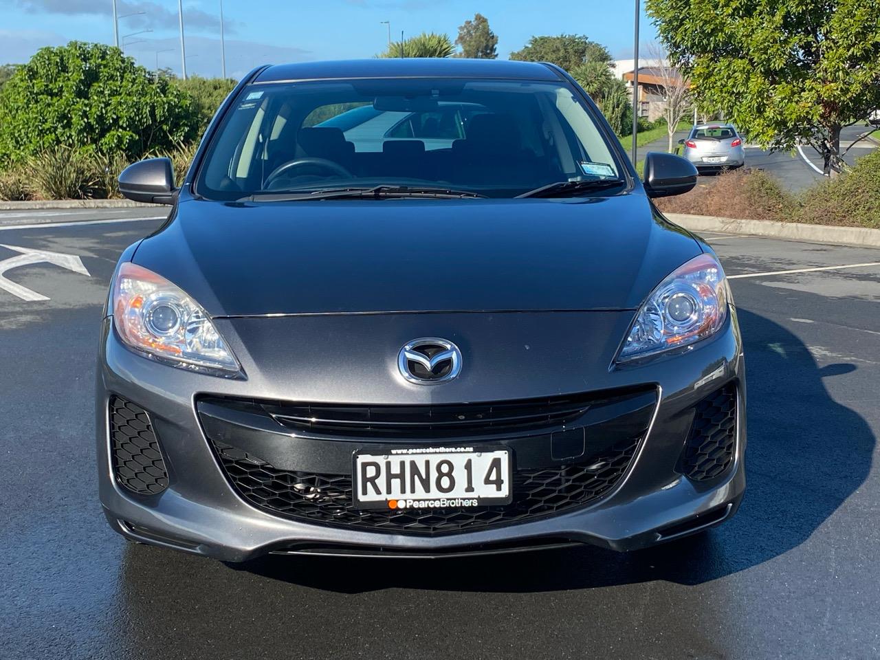2012 Mazda Axela