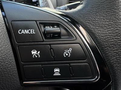2023 Mitsubishi Eclipse Cross - Thumbnail