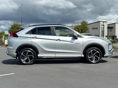 2023 Mitsubishi Eclipse Cross - Thumbnail