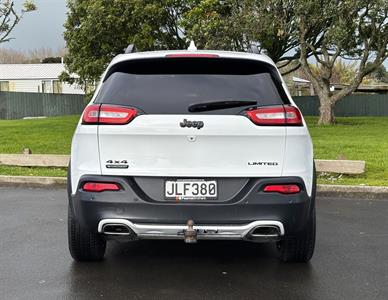 2015 Jeep Cherokee - Thumbnail