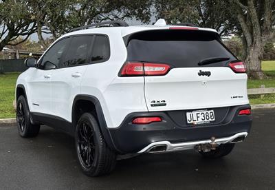 2015 Jeep Cherokee - Thumbnail