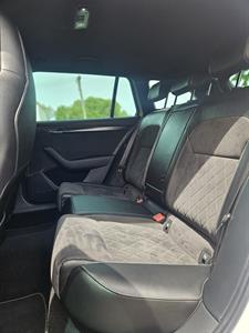 2021 Skoda Superb - Thumbnail