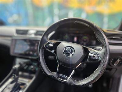 2021 Skoda Superb - Thumbnail