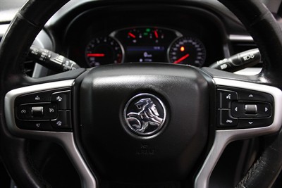 2019 Holden Acadia - Thumbnail