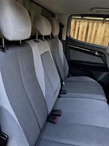 2016 Holden Colorado - Thumbnail