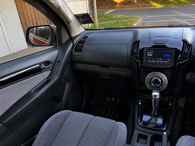 2016 Holden Colorado - Thumbnail