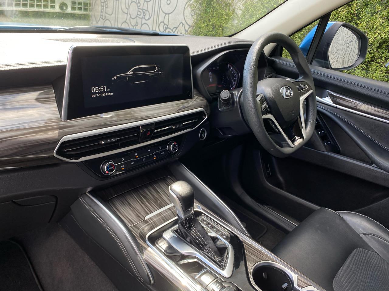 2020 LDV D90