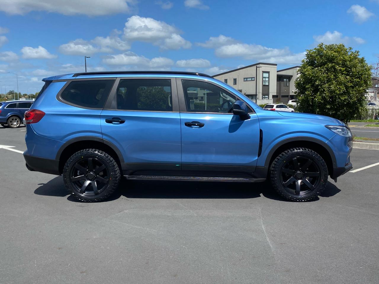 2020 LDV D90