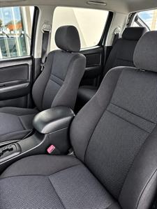 2014 Toyota Hilux - Thumbnail