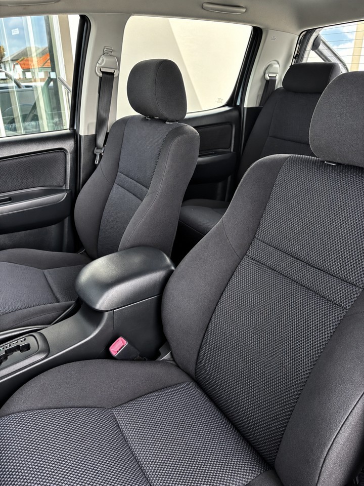 2014 Toyota Hilux