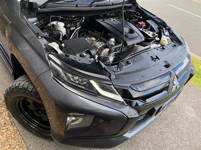 2020 Mitsubishi Triton - Thumbnail