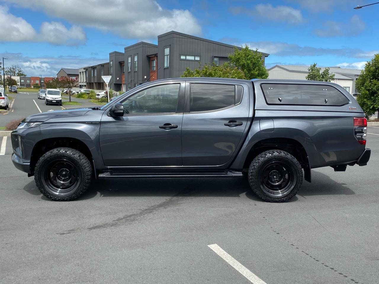 2020 Mitsubishi Triton