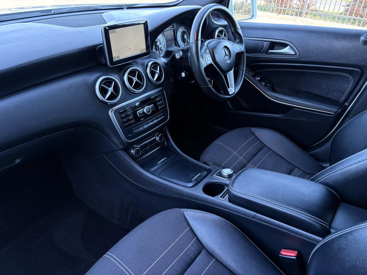 2014 Mercedes-Benz A180