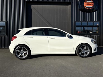 2014 Mercedes-Benz A180 - Thumbnail