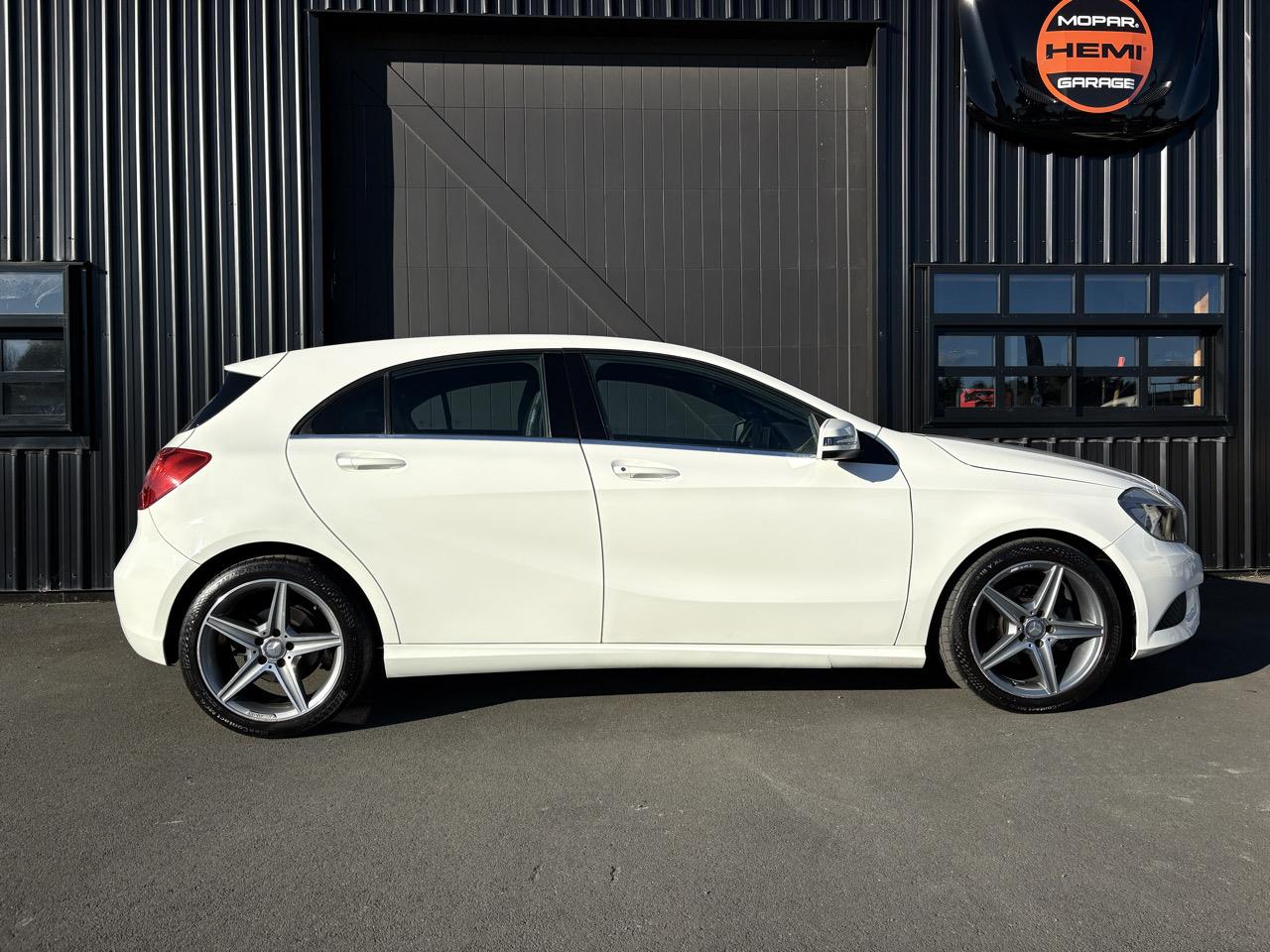 2014 Mercedes-Benz A180