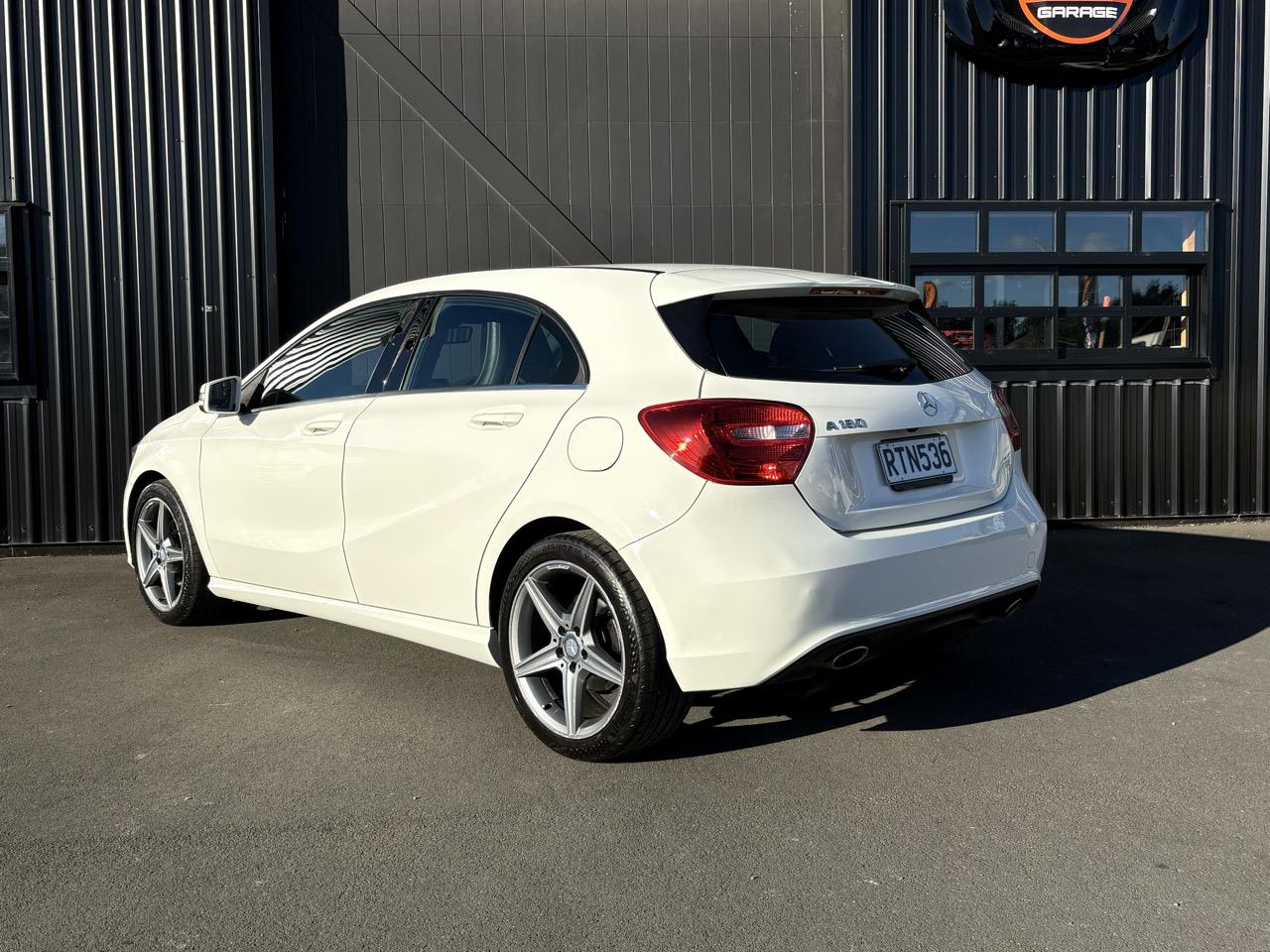 2014 Mercedes-Benz A180