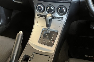 2010 Mazda Mazda3 - Thumbnail