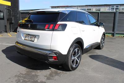 2017 Peugeot 3008 - Thumbnail