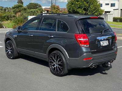 2018 Holden Captiva - Thumbnail