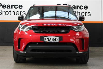 2017 Land Rover Discovery - Thumbnail