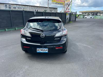 2010 Mazda Axela - Thumbnail