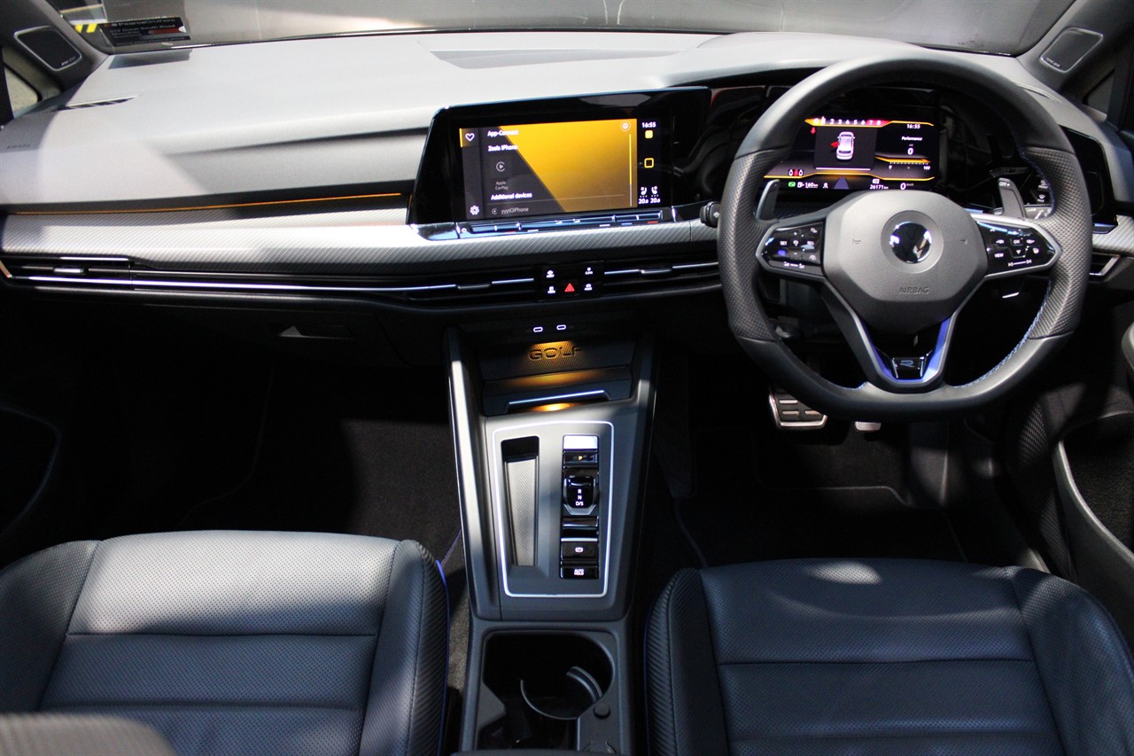 2022 Volkswagen GOLF