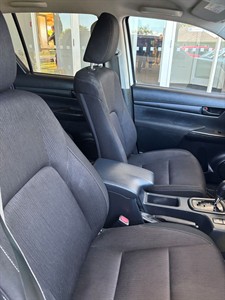 2017 Toyota Hilux - Thumbnail