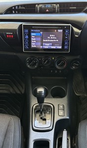2017 Toyota Hilux - Thumbnail