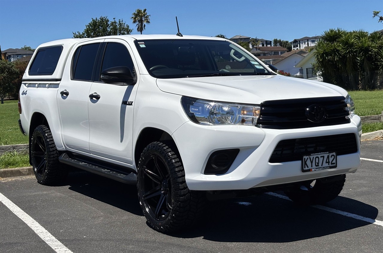 2017 Toyota Hilux