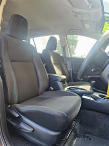2017 Toyota RAV4 - Thumbnail