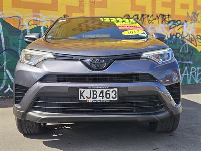 2017 Toyota RAV4 - Thumbnail