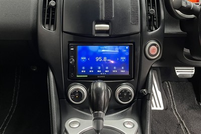 2010 Nissan Fairlady - Thumbnail