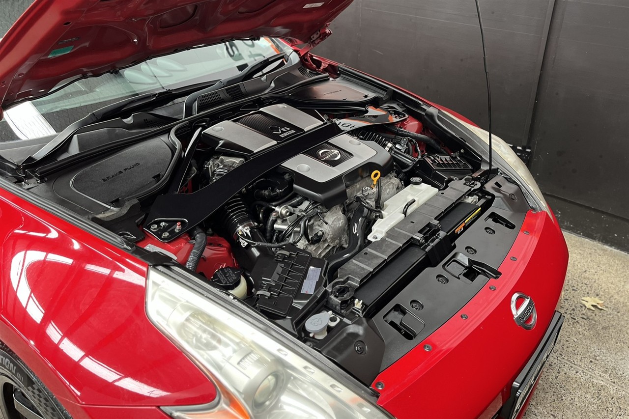 2010 Nissan Fairlady