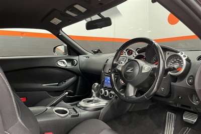 2010 Nissan Fairlady - Thumbnail