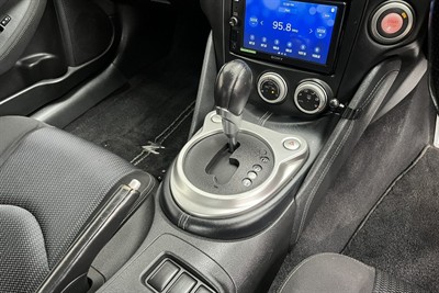 2010 Nissan Fairlady - Thumbnail