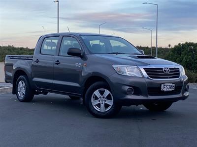 2015 Toyota Hilux - Thumbnail