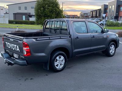 2015 Toyota Hilux - Thumbnail