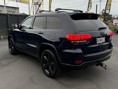2013 Jeep Grand Cherokee - Thumbnail