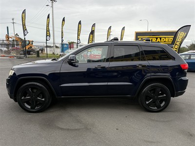 2013 Jeep Grand Cherokee - Thumbnail