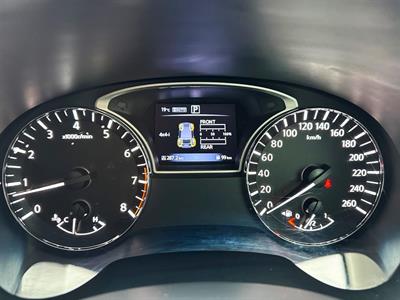 2017 Nissan Pathfinder - Thumbnail